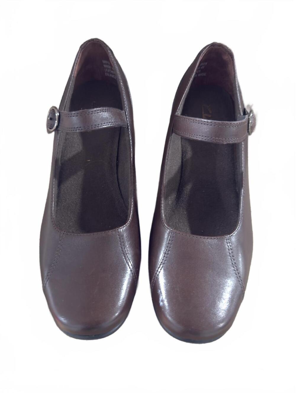 Clarks Women Mary Jane Brown Leather Heels Size 8